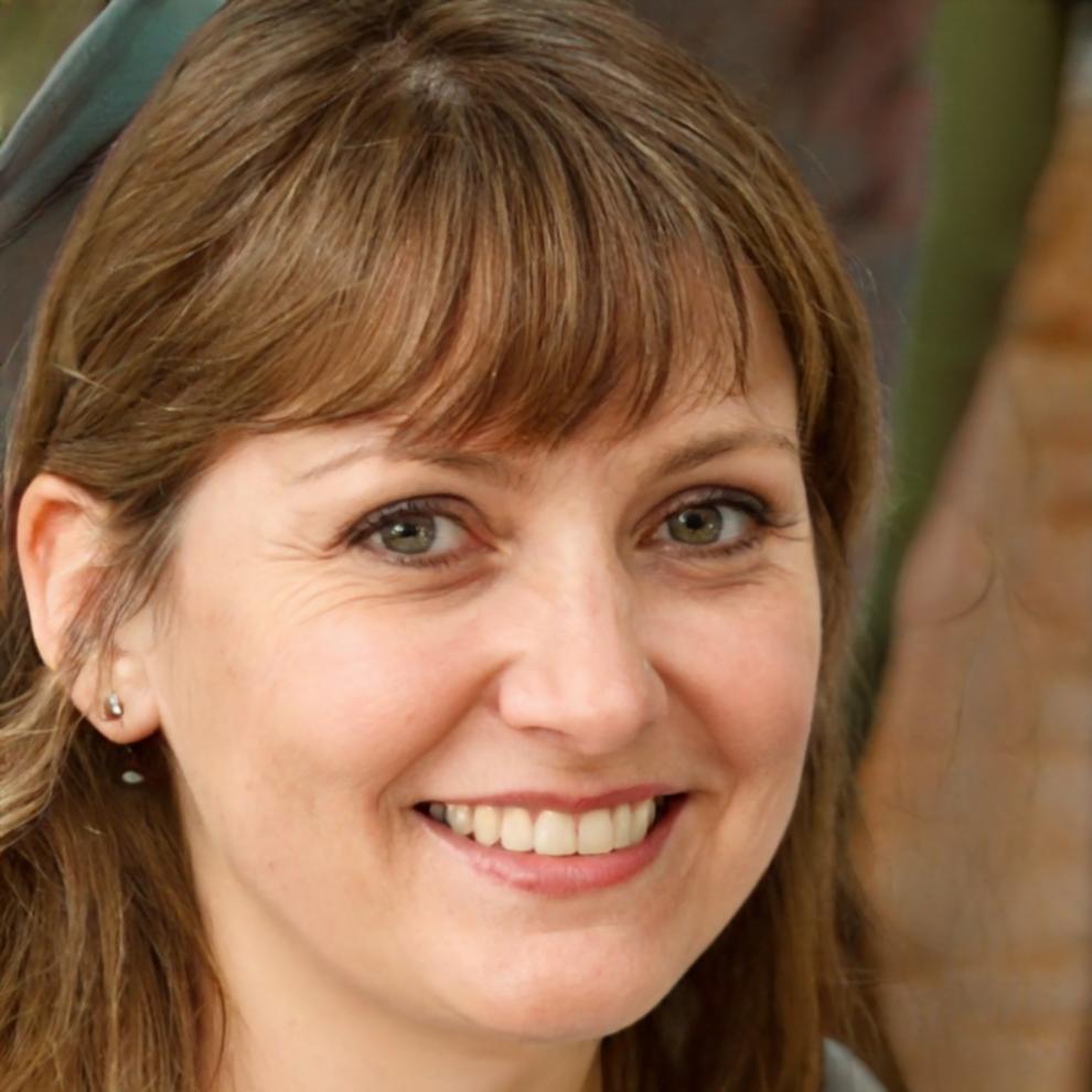 Bríd Callanan — Mobile SEO specialist and lead webinar host at Dorevianyxora